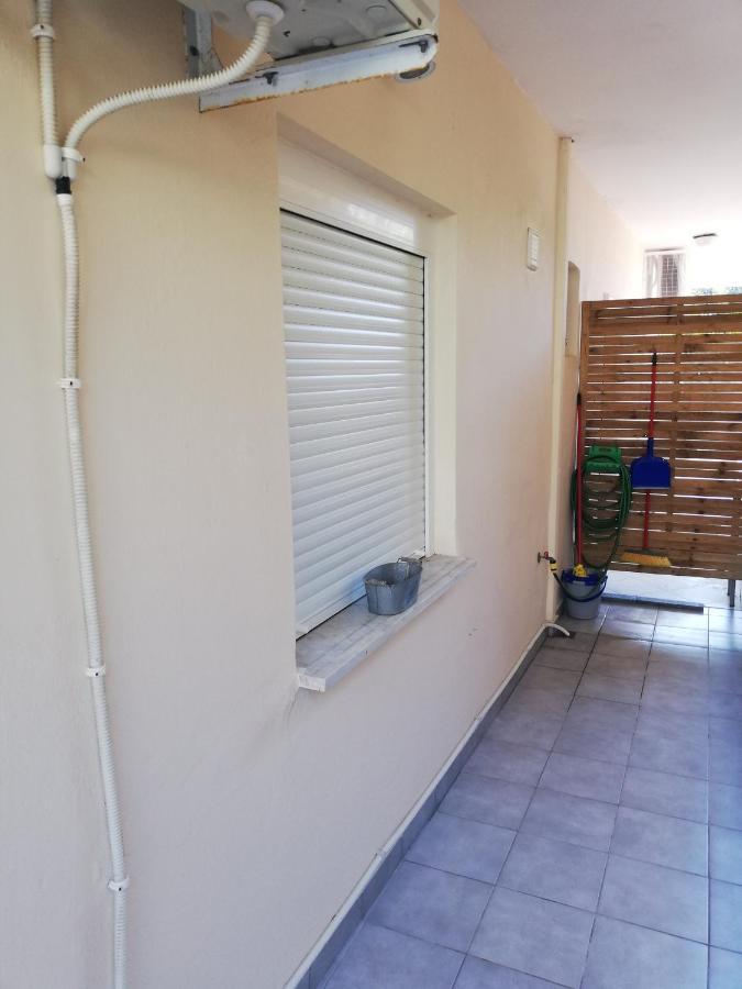 By The Sea,neoi Epivates Beach, Thessaloniki Apartment *